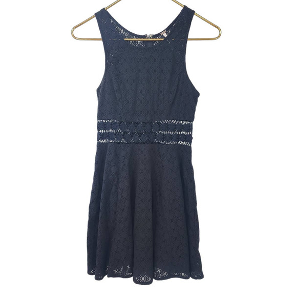 Free People Black Mini Dress Skater Boho Daisy Lace Cutout Size 0 - Picture 3 of 10